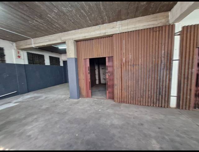 12,000M² WAREHOUSE TO LET IN GERMISTON CENTRAL